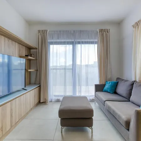 Cosy Penthouse With Terrace & Views In St Julians By 360 Estates Daire *