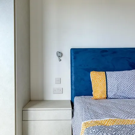 Apartament Cosy Penthouse With Terrace & Views In St Julians By 360 Estates *