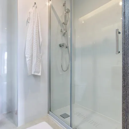 Cosy Penthouse With Terrace & Views In St Julians By 360 Estates Daire *