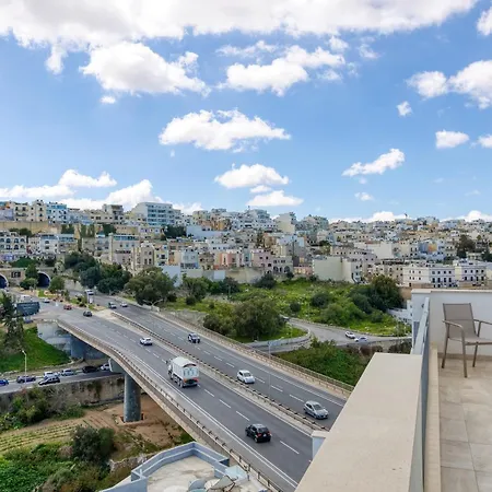 Cosy Penthouse With Terrace & Views In St Julians By 360 Estates Apartment *