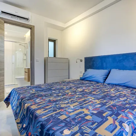 Cosy Penthouse With Terrace & Views In St Julians By 360 Estates * Saint Julian's